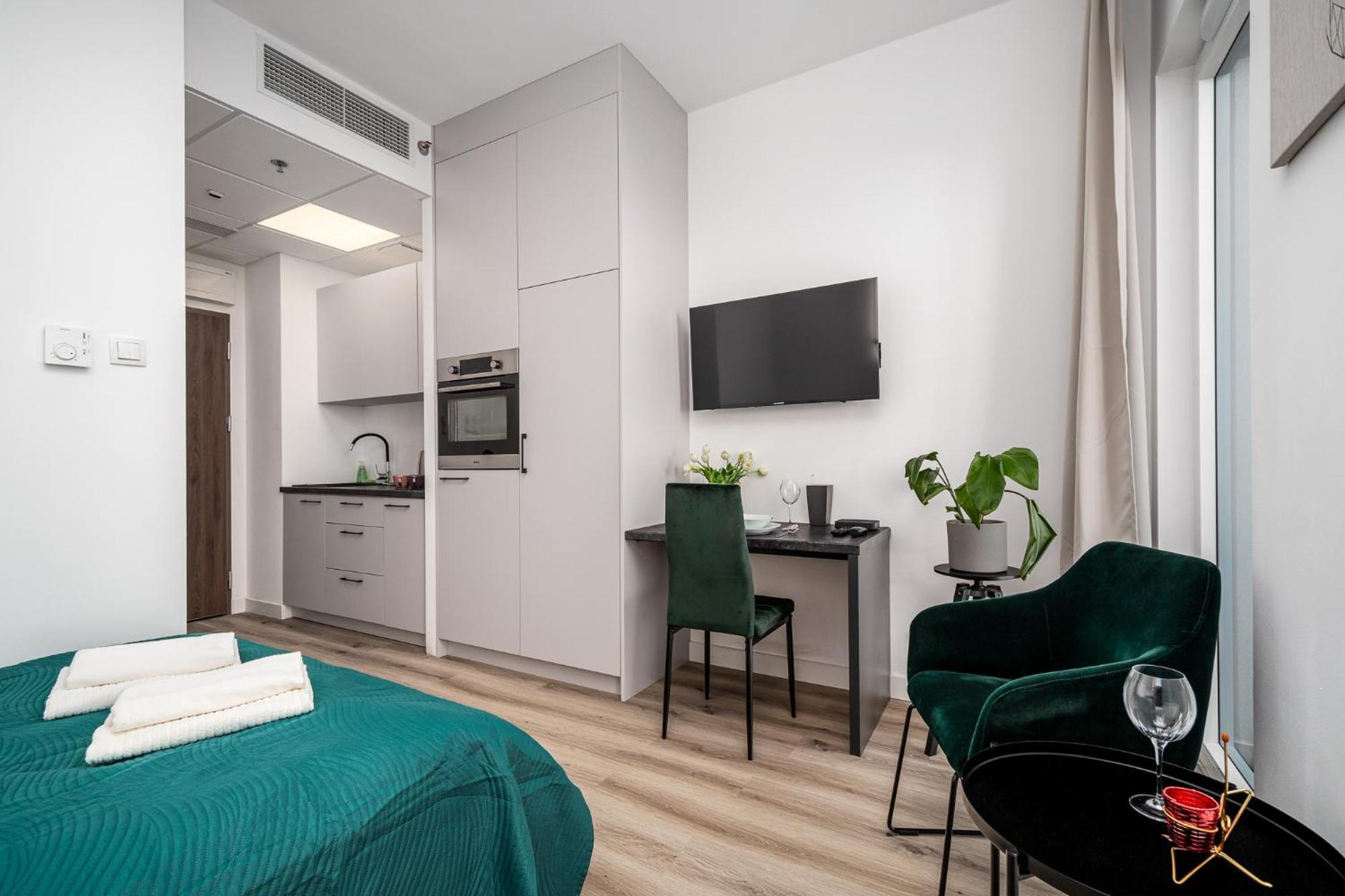 Kasprzaka 29 Bliska Wola Tower By Perfect Apart Varsovie Extérieur photo